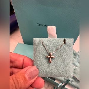 Tiffany & Co. Elsa Peretti Cross Pendant BRAND NEW NEVER WORN IN BOX/DUST BAG